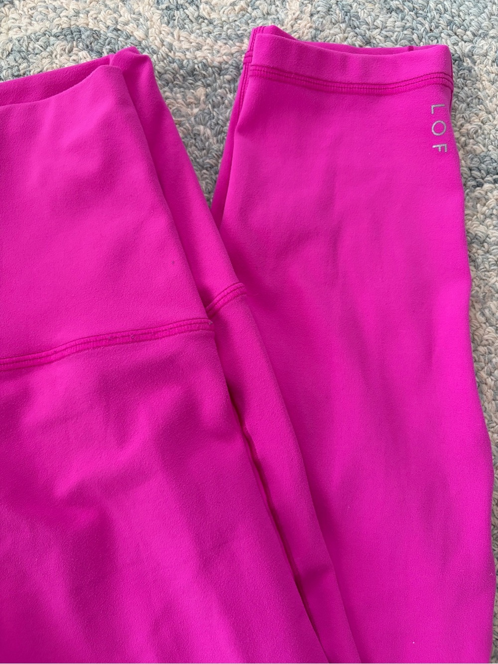 Left on Friday leggings size small EUC - Picture 2 of 2